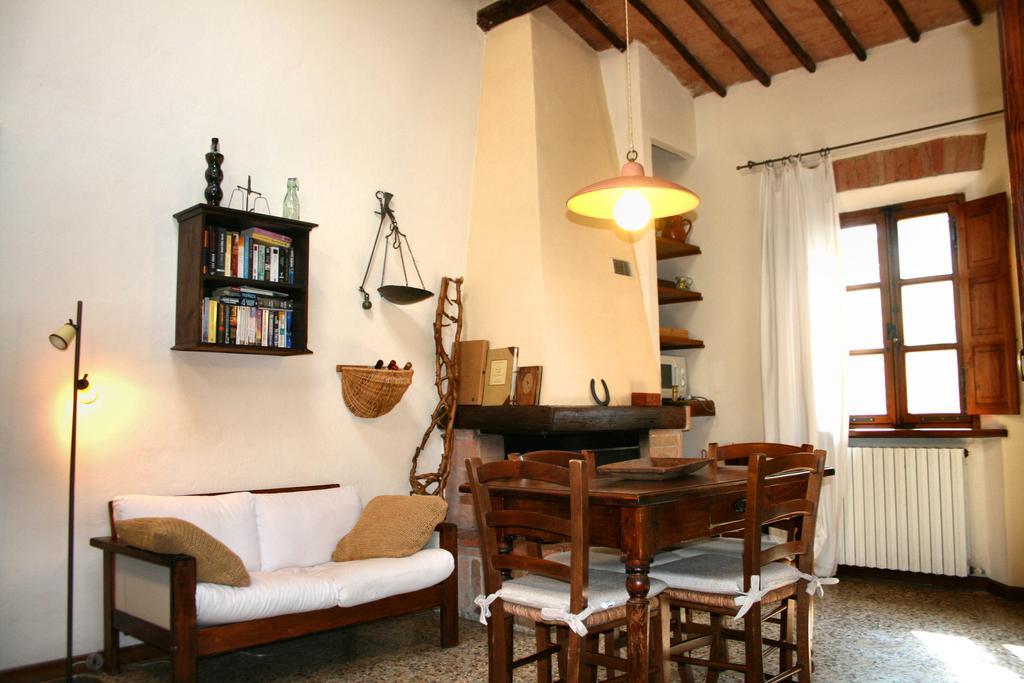 Agriturismo Poggio Salvi Sovicille Værelse billede